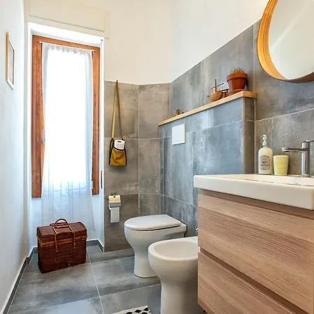 ゲストハウス Boipeba アルゲーロ